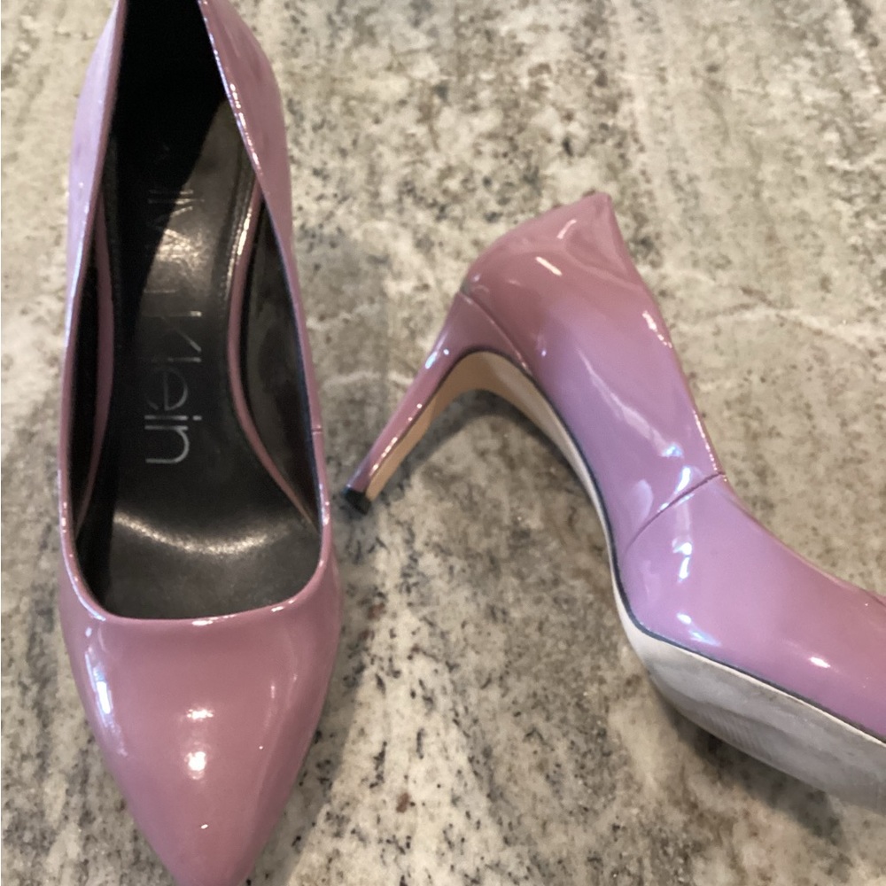 Calvin Klein lavender heels size 9